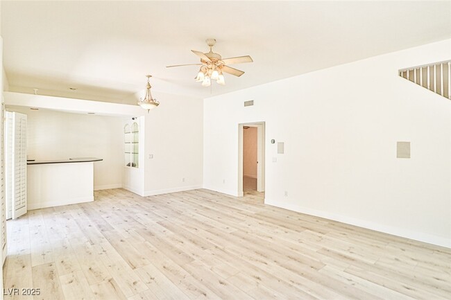 property at 1 Red Fawn Ct