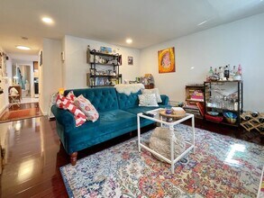 278 3rd St in Jersey City, NJ - Building Photo - Building Photo