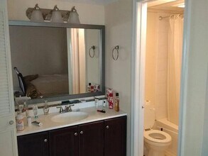 2800 Fiore Way in Delray Beach, FL - Building Photo - Building Photo