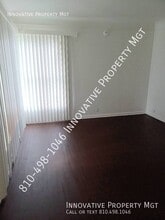 1906 Shamrock Ln in Flint, MI - Building Photo - Building Photo