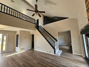 7011 Stradford Ave in Lawton, OK - Building Photo - Building Photo