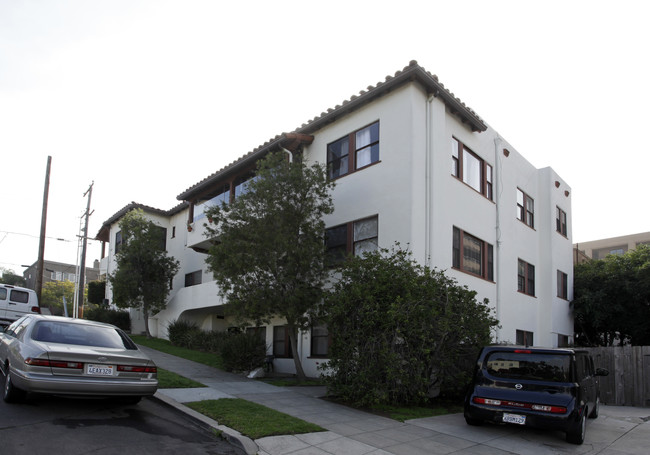 211-219 Maple St in San Diego, CA - Building Photo - Building Photo