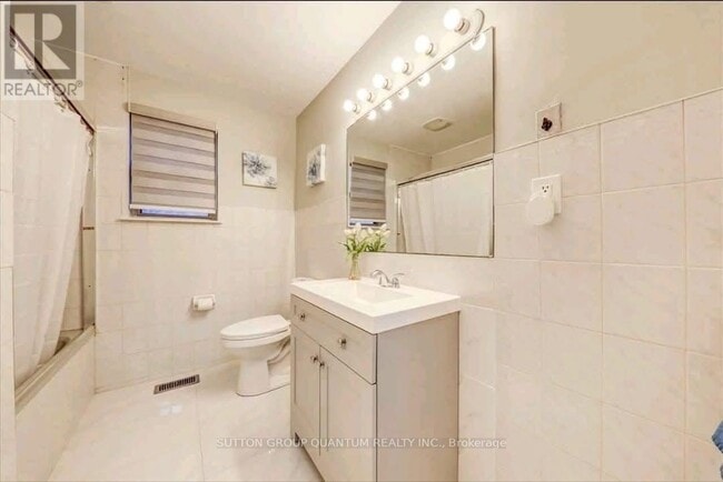 property at 574 Crerar Ave