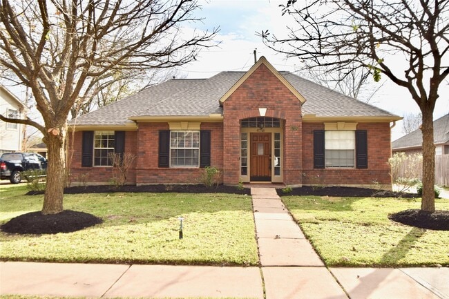 6718 Flowermound Dr in Sugar Land, TX - Foto de edificio - Building Photo