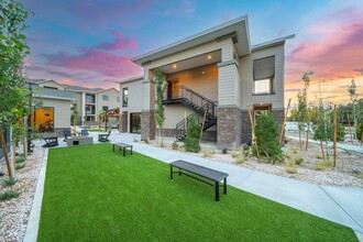 Aura Flagstaff in Flagstaff, AZ - Foto de edificio - Building Photo