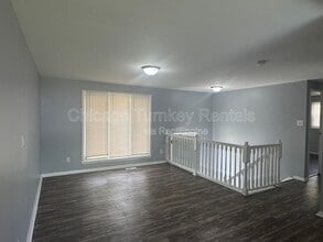 43 N Walnut Ln in Glenwood, IL - Building Photo - Building Photo