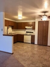 740 Abrams St in Green Bay, WI - Building Photo - Building Photo