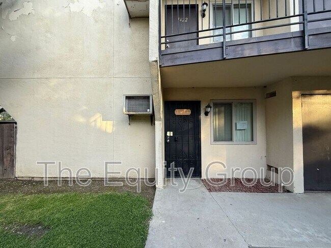 property at 1414 W Elowin Ave