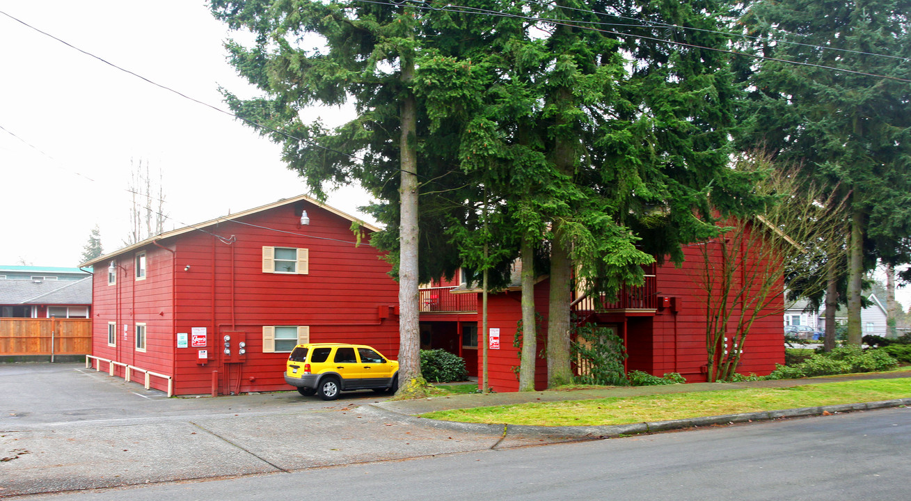 Pacific Square Apartments in Tacoma, WA - Foto de edificio