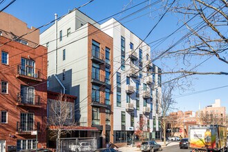 554 Kingston Ave in Brooklyn, NY - Building Photo - Building Photo