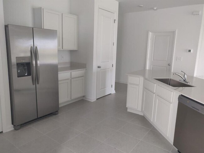 4317 Riverbend Blvd in Haines City, FL - Building Photo - Building Photo