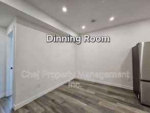 20719-20725 25 Ave NW in Edmonton, AB - Building Photo - Building Photo