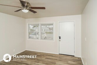 9823 Merioneth Ct in Louisville, KY - Building Photo - Building Photo