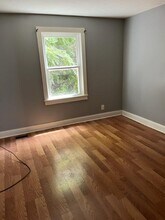 213 E Warfield St in Elizabethtown, KY - Building Photo - Building Photo