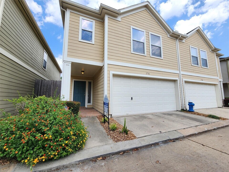 1730 Redwing Ridge Dr in Houston, TX - Building Photo
