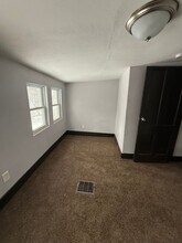 15010 Ohio Ave in Cleveland, OH - Building Photo - Building Photo