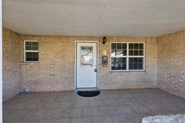 property at 1861 Dolphin Dr