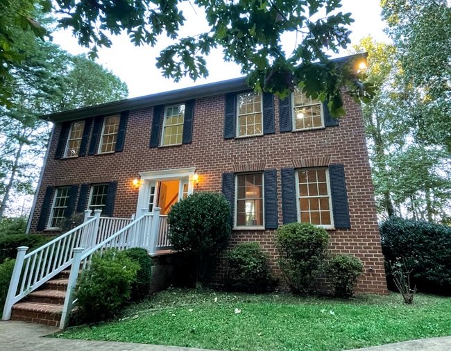 property at 19295 Briar Patch Dr
