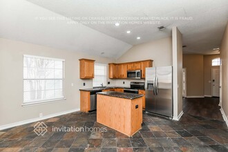 912 Kings Cross Dr in Saginaw, TX - Building Photo - Building Photo
