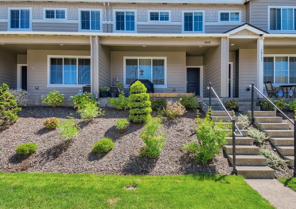 16119 NW Pristine Ln in Portland, OR - Building Photo