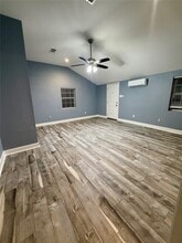 2322 Central St in Dickinson, TX - Building Photo - Building Photo