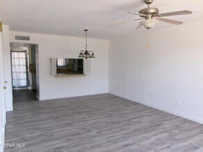 6700 Escondido Dr, Unit F4 in El Paso, TX - Building Photo - Building Photo