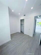 95 Harkness Ave in Pasadena, CA - Foto de edificio - Building Photo