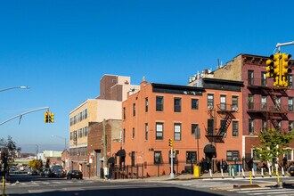670 4th Ave in Brooklyn, NY - Building Photo - Building Photo