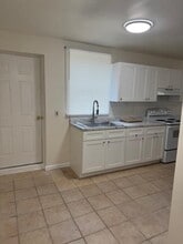 2237 Emerald Castle Dr in Decatur, GA - Building Photo - Building Photo