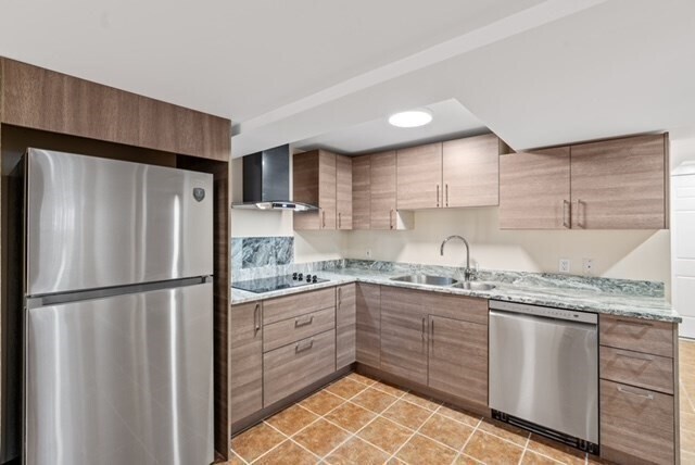 80 Emer Rd in Marlborough, MA - Building Photo