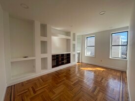 341 E 240th St, Unit e. 240th in Bronx, NY - Building Photo