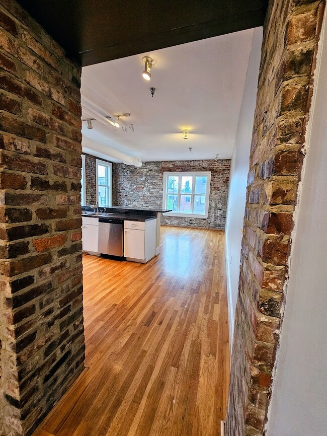 property at 1417 Market St