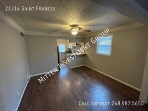 21314 St Francis in Farmington Hills, MI - Building Photo - Building Photo
