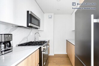 227 E 59th St in New York, NY - Building Photo - Building Photo