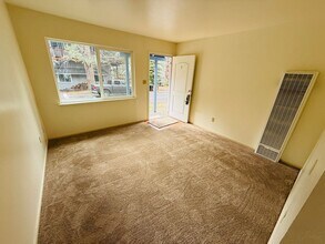 2505 Kubel Ave in South Lake Tahoe, CA - Building Photo - Building Photo