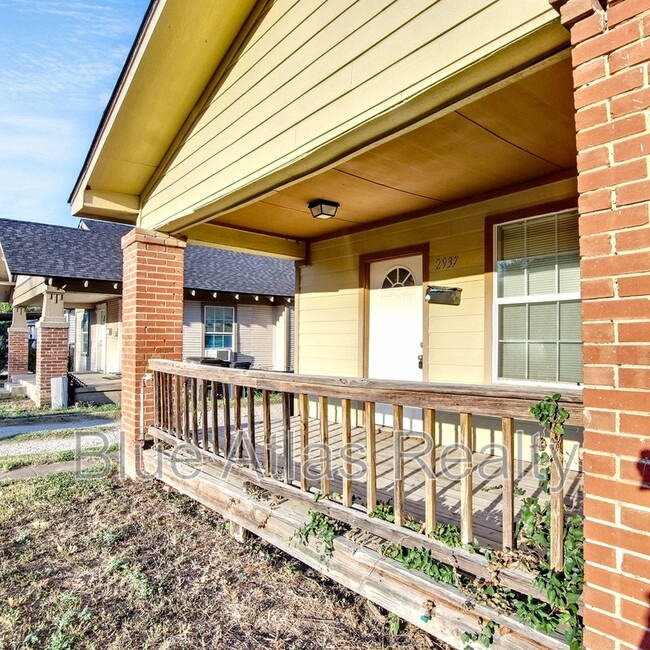 2937 S Adams St in Fort Worth, TX - Building Photo - Building Photo
