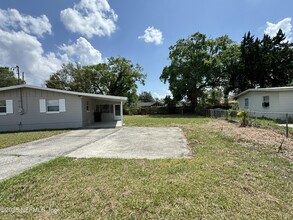 390 Gano Ave in Orange Park, FL - Building Photo - Building Photo