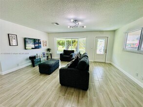 3511 Quentin Ave in Boynton Beach, FL - Building Photo - Building Photo