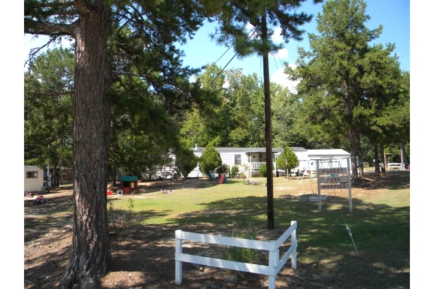 1093 E Doyle St in Toccoa, GA - Building Photo