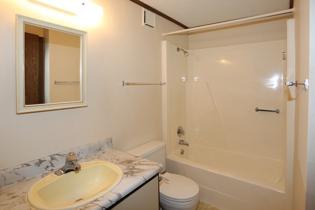 Briarcliff Apartments in Depew, NY