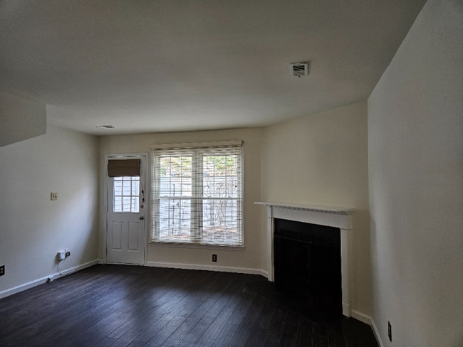 116 St Andrews Ln in Chapel Hill, NC - Building Photo - Building Photo