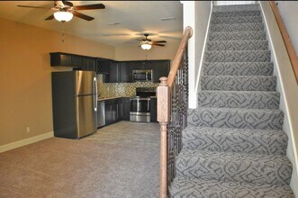 2210-2216 Burningwood in Lee's Summit, MO - Building Photo - Building Photo