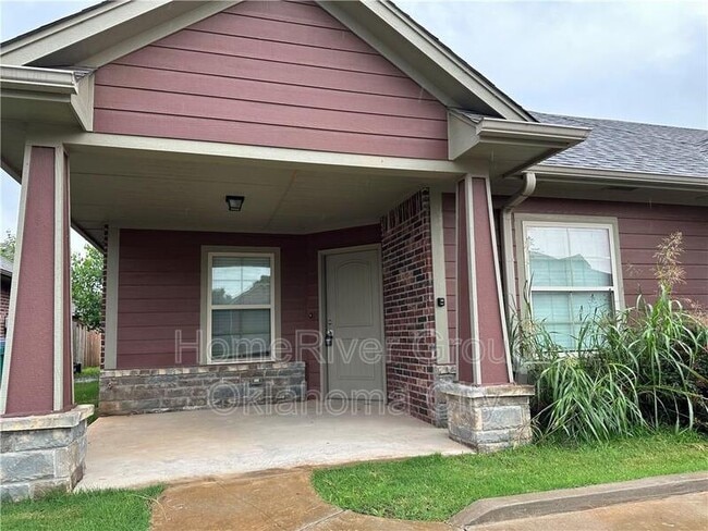property at 1007 SW 92nd St