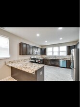 3136 E 135th St in Cleveland, OH - Building Photo - Building Photo