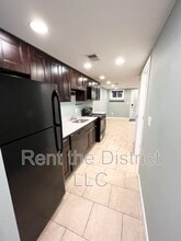 421 Newton Pl NW in Washington, DC - Building Photo - Building Photo