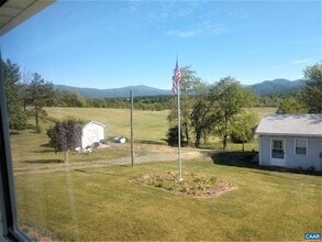 2931 Browns Gap Turnpike in Crozet, VA - Building Photo - Building Photo