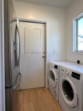 8525 Hargis St in Los Angeles, CA - Building Photo - Building Photo