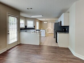 724 Johnson Ct in Stockbridge, GA - Building Photo - Building Photo