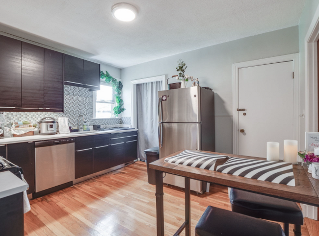 354 Beacon St, Unit 3