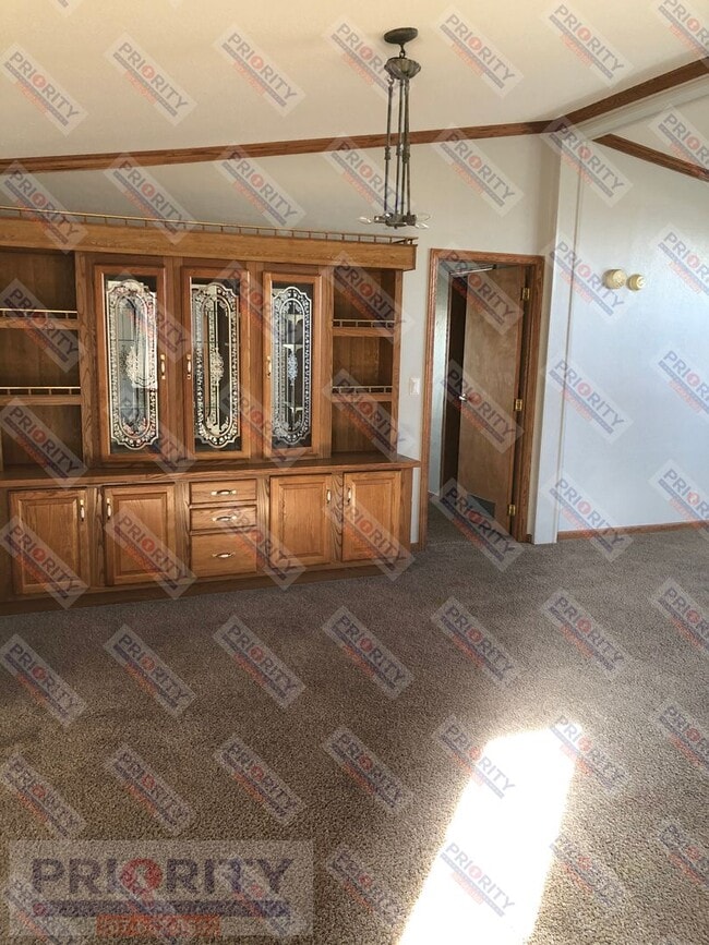 704 Kiowa Ave in Gillette, WY - Building Photo - Building Photo